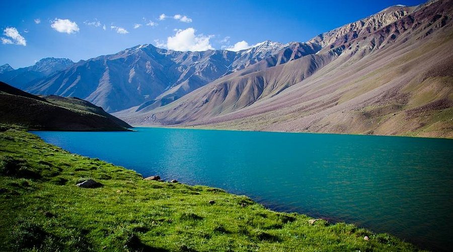Lake and snow-capped peaks in Auli hill station